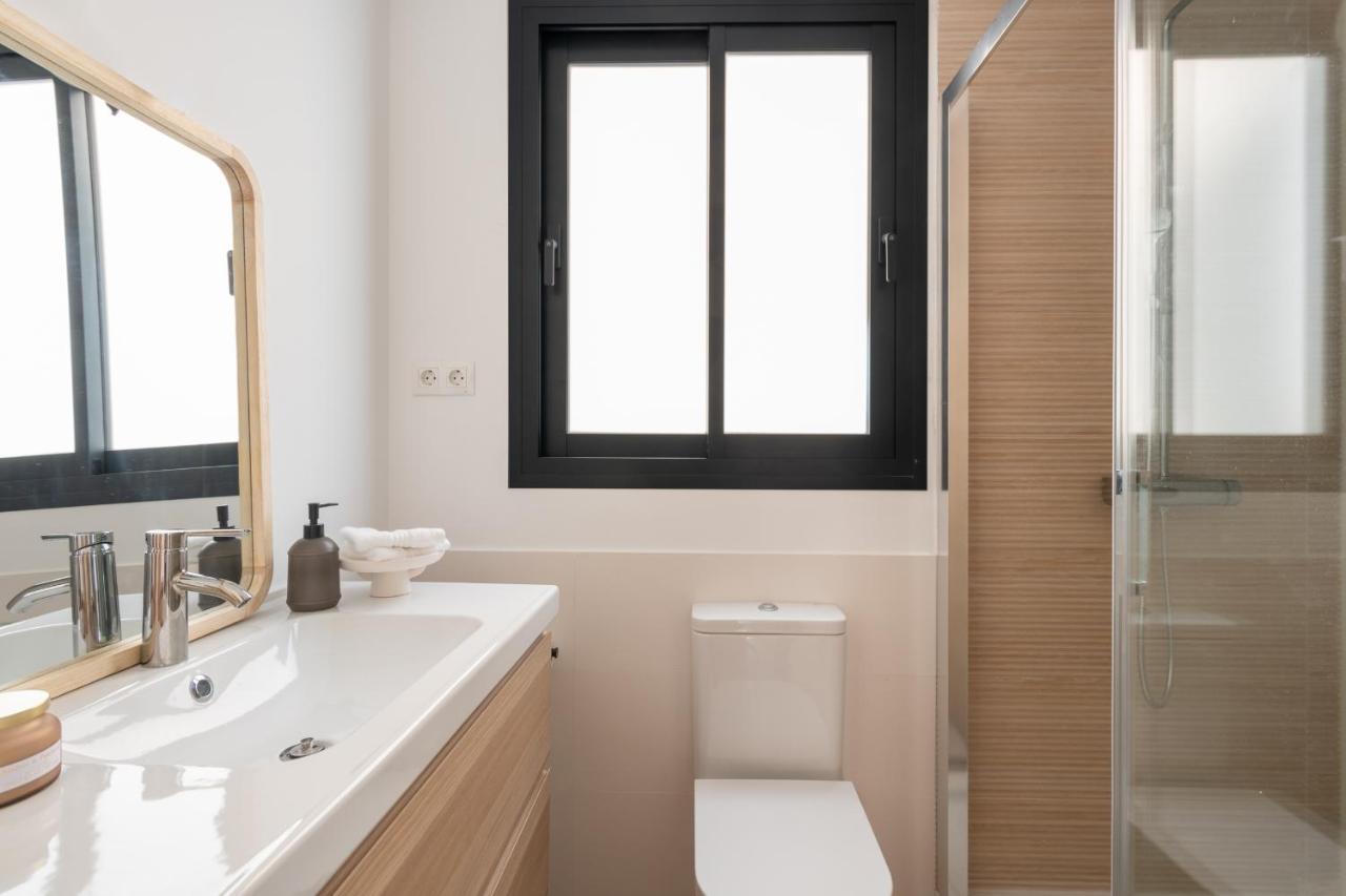מאלגה Malasana 13, Nuevo Apartamento 2 Dormitorios, Centro Historico, Todos Servicios, Barrio Tranquilo, Ms מראה חיצוני תמונה