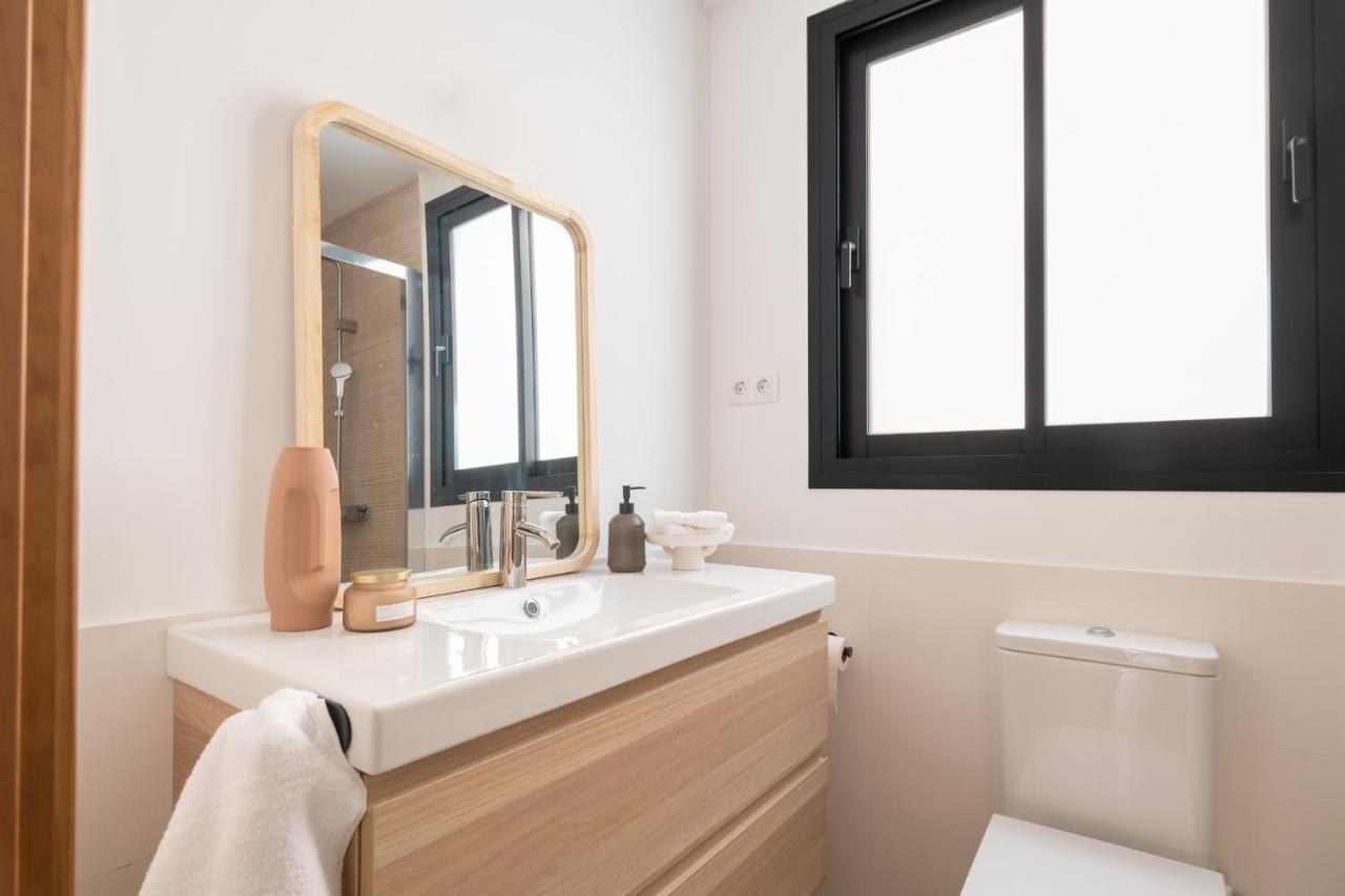 מאלגה Malasana 13, Nuevo Apartamento 2 Dormitorios, Centro Historico, Todos Servicios, Barrio Tranquilo, Ms מראה חיצוני תמונה